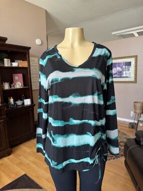 Logo Lori Goldstein blue, black & gray long sleeve Vneck top-size L